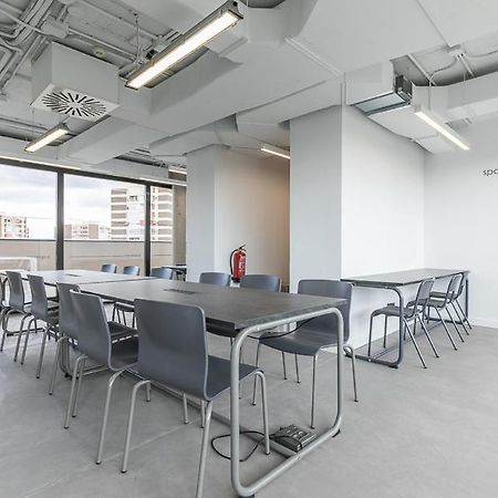 Micampus Madrid Sinesio Delgado Student Residence Екстериор снимка