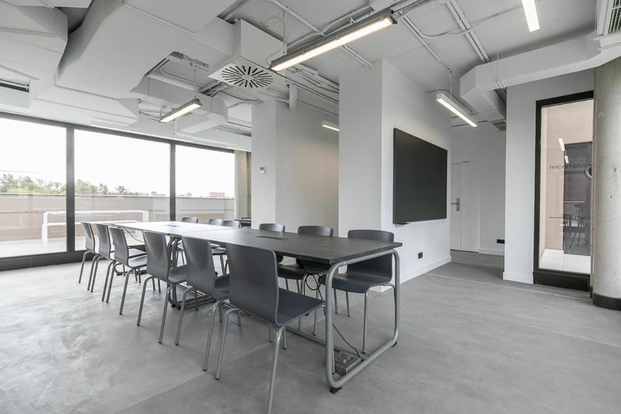 Micampus Madrid Sinesio Delgado Student Residence Екстериор снимка