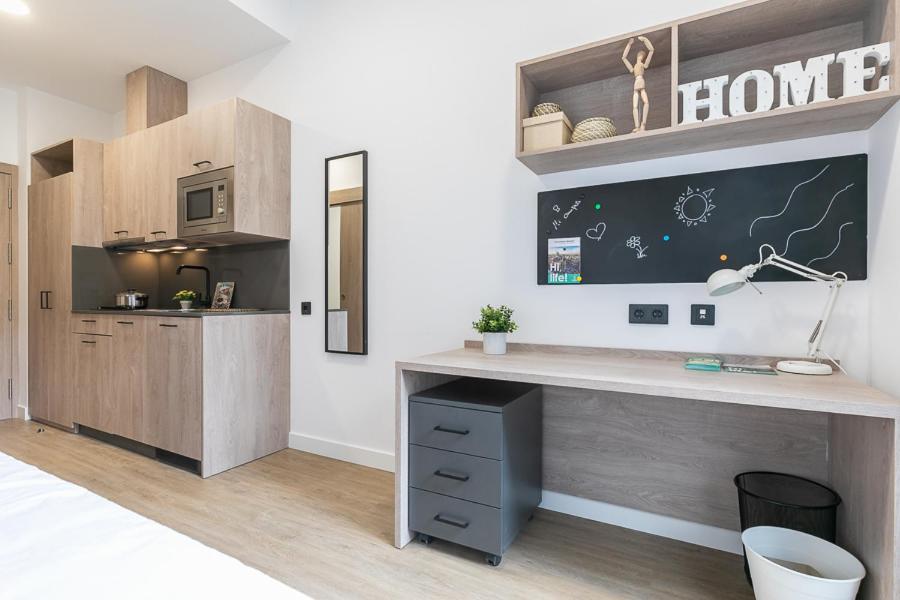 Micampus Madrid Sinesio Delgado Student Residence Екстериор снимка