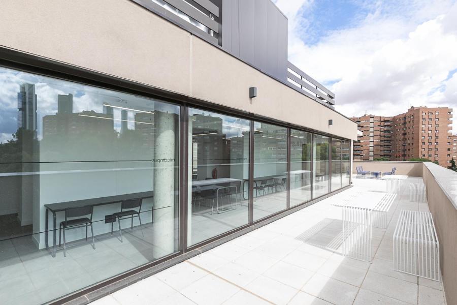 Micampus Madrid Sinesio Delgado Student Residence Екстериор снимка