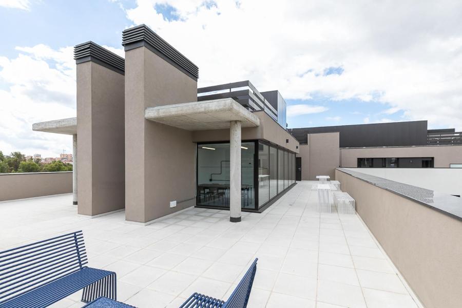 Micampus Madrid Sinesio Delgado Student Residence Екстериор снимка