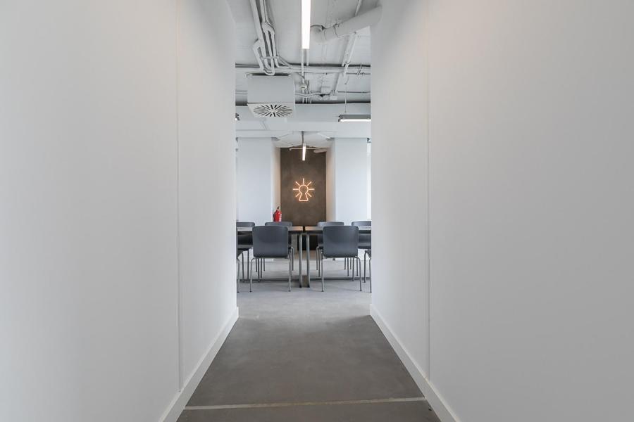 Micampus Madrid Sinesio Delgado Student Residence Екстериор снимка
