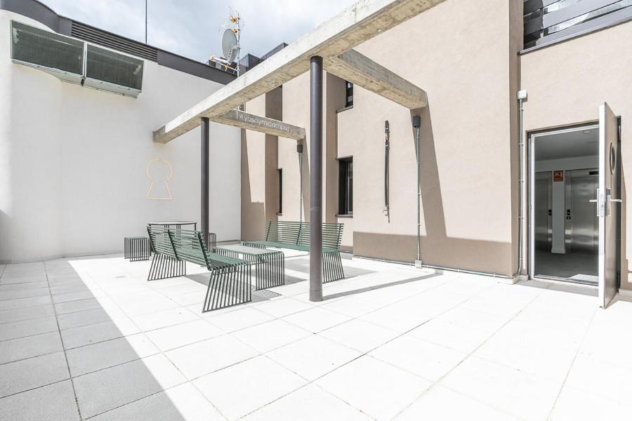 Micampus Madrid Sinesio Delgado Student Residence Екстериор снимка