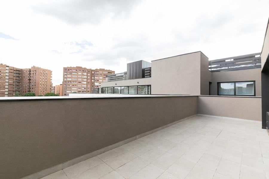 Micampus Madrid Sinesio Delgado Student Residence Екстериор снимка