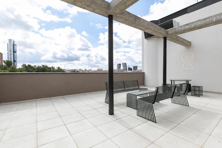 Micampus Madrid Sinesio Delgado Student Residence Екстериор снимка