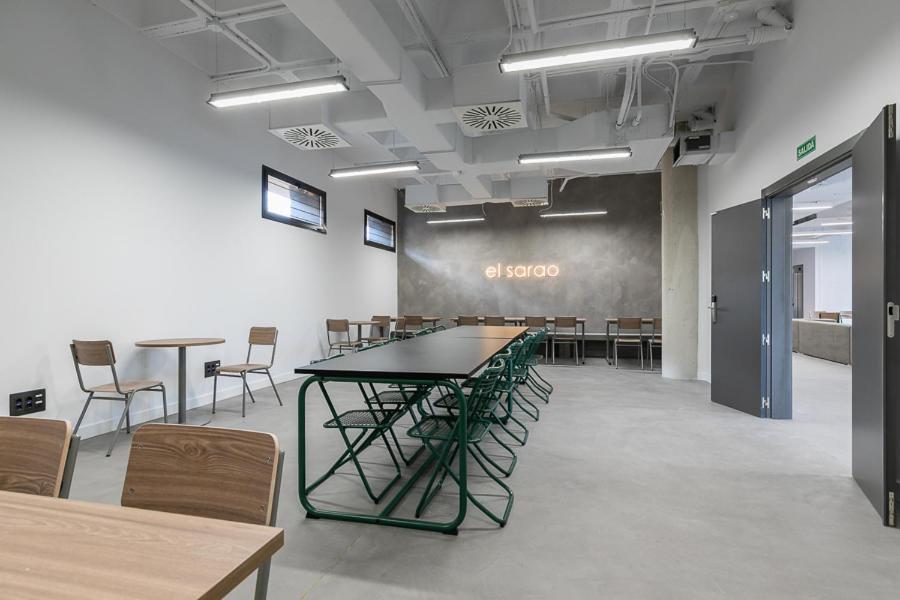Micampus Madrid Sinesio Delgado Student Residence Екстериор снимка