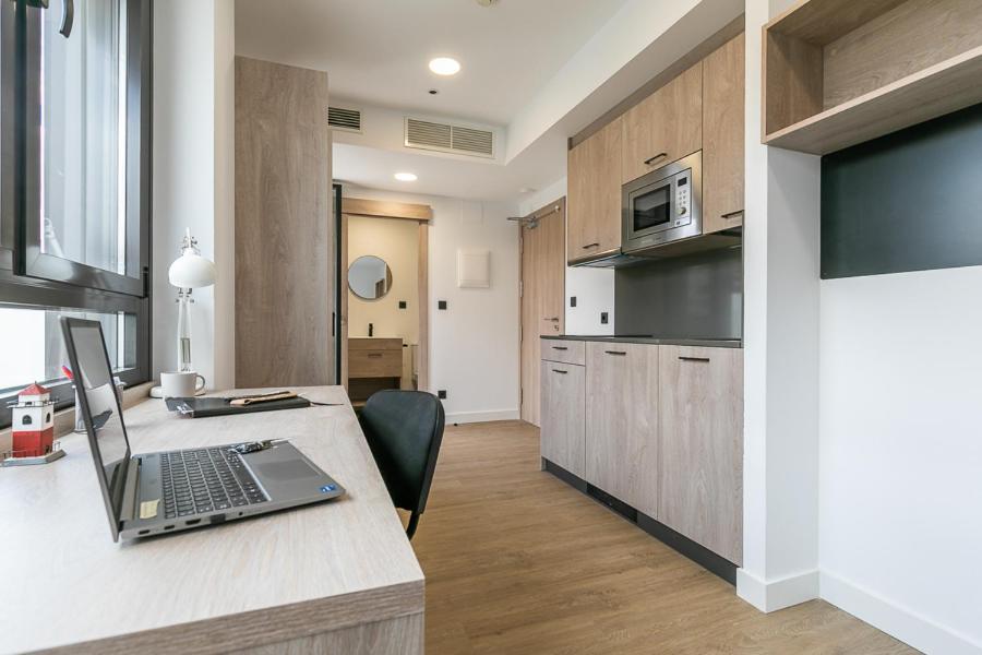Micampus Madrid Sinesio Delgado Student Residence Екстериор снимка